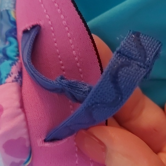 Chubbies Ultimate Training 5.5" Shorts Aqua Blue With Pink Dinosaur Print Lining - Picture 8 of 8